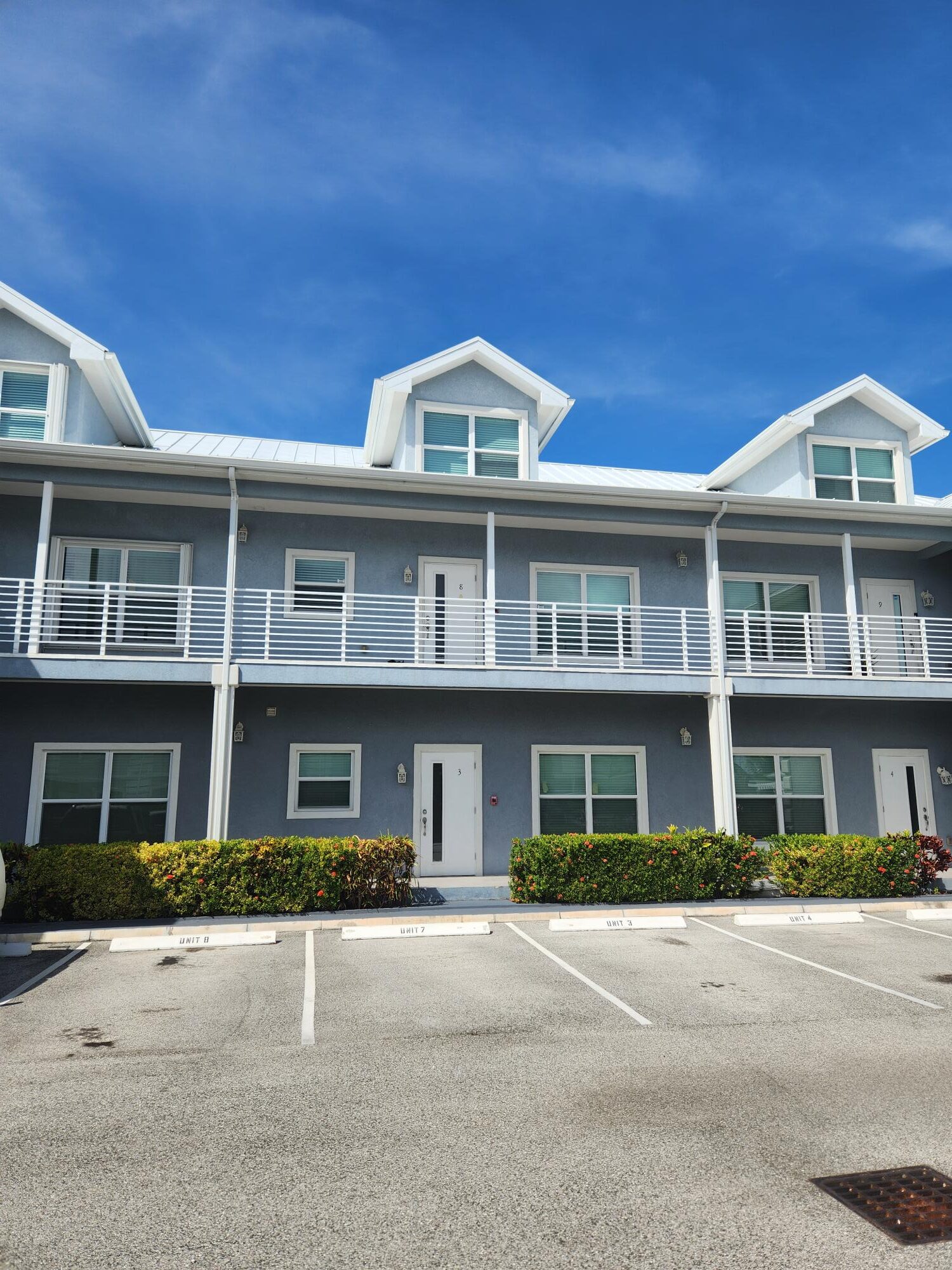 ROYAL PINES 3 BEDROOM