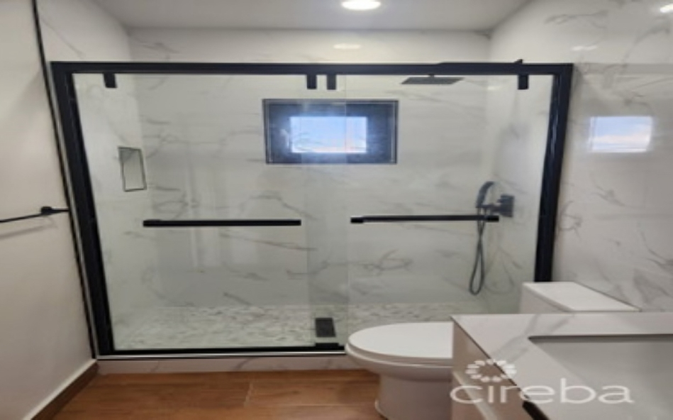 RAVEN MANOR APARTMENT 9