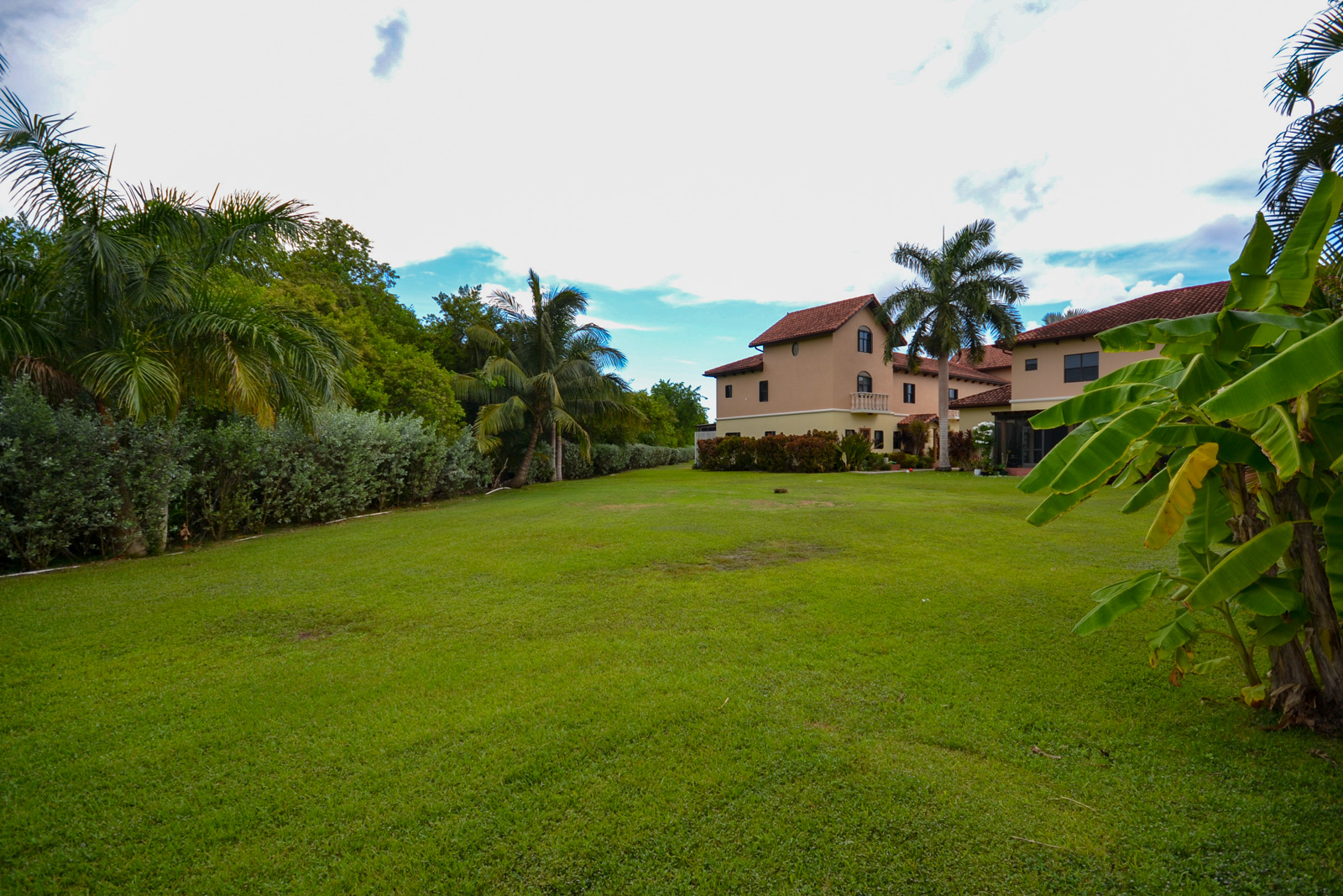 HILTON ESTATES PHASE I