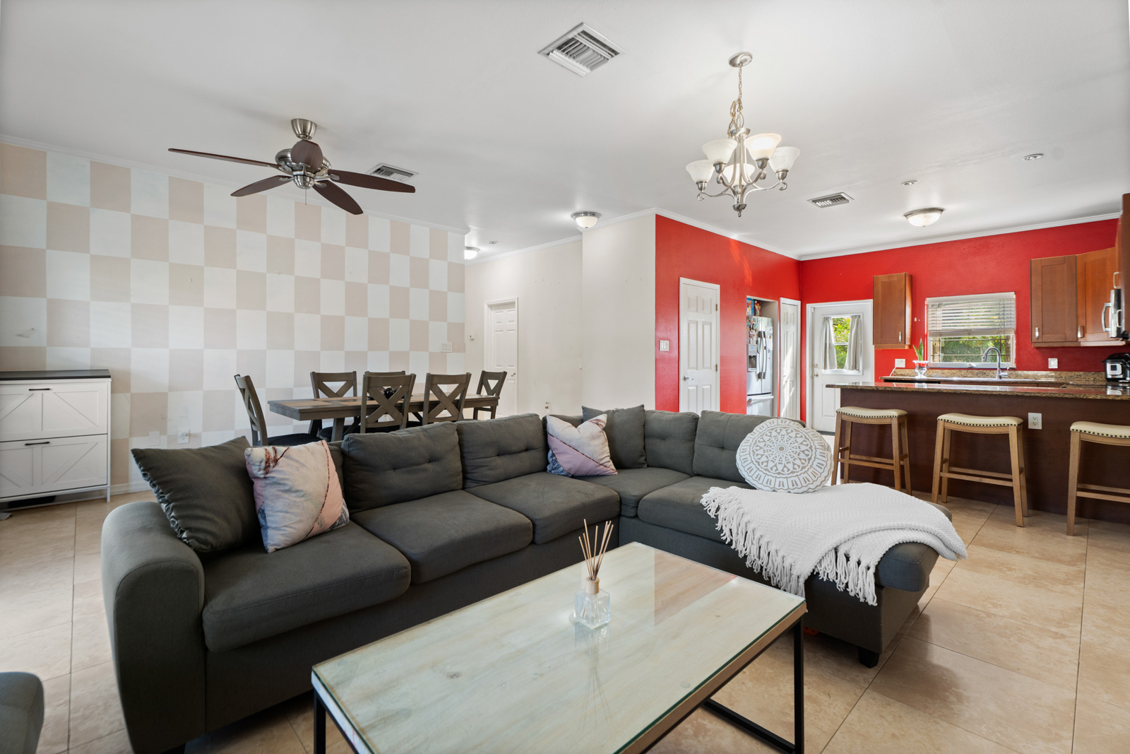 PINEAPPLE WAY 19A, BODDEN TOWN HOME