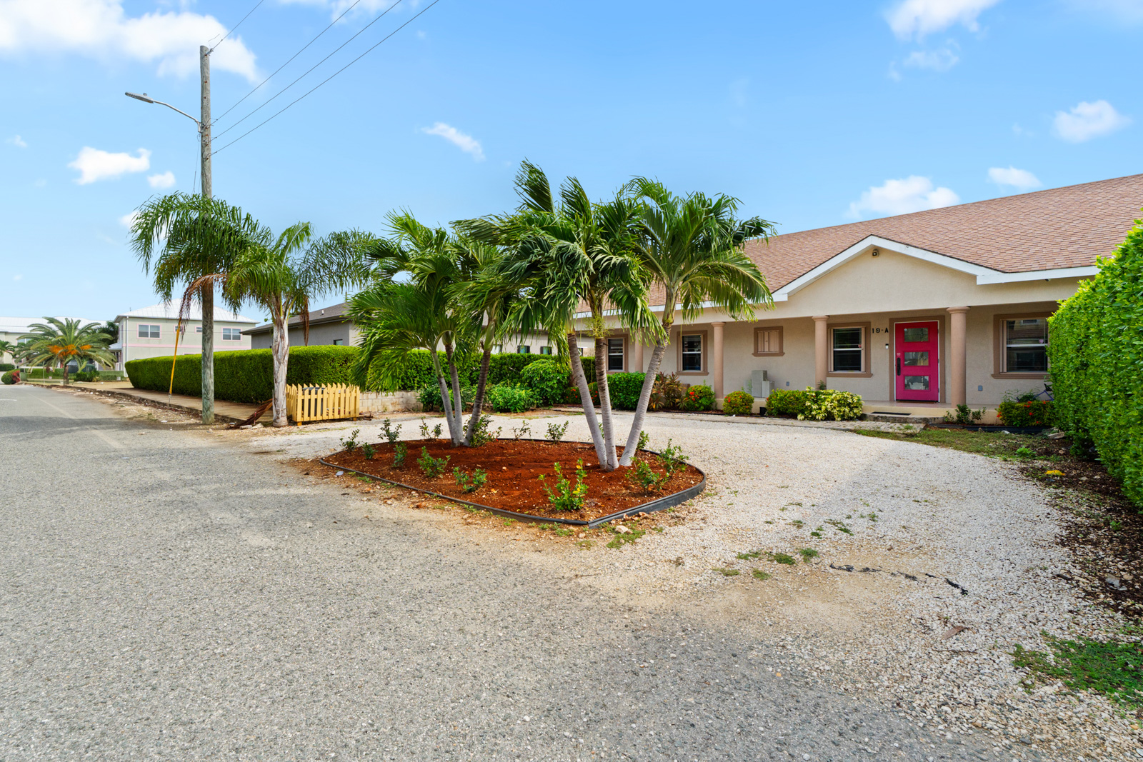 PINEAPPLE WAY 19A, BODDEN TOWN HOME