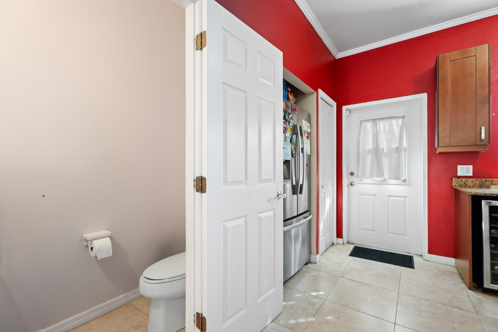 PINEAPPLE WAY 19A, BODDEN TOWN HOME
