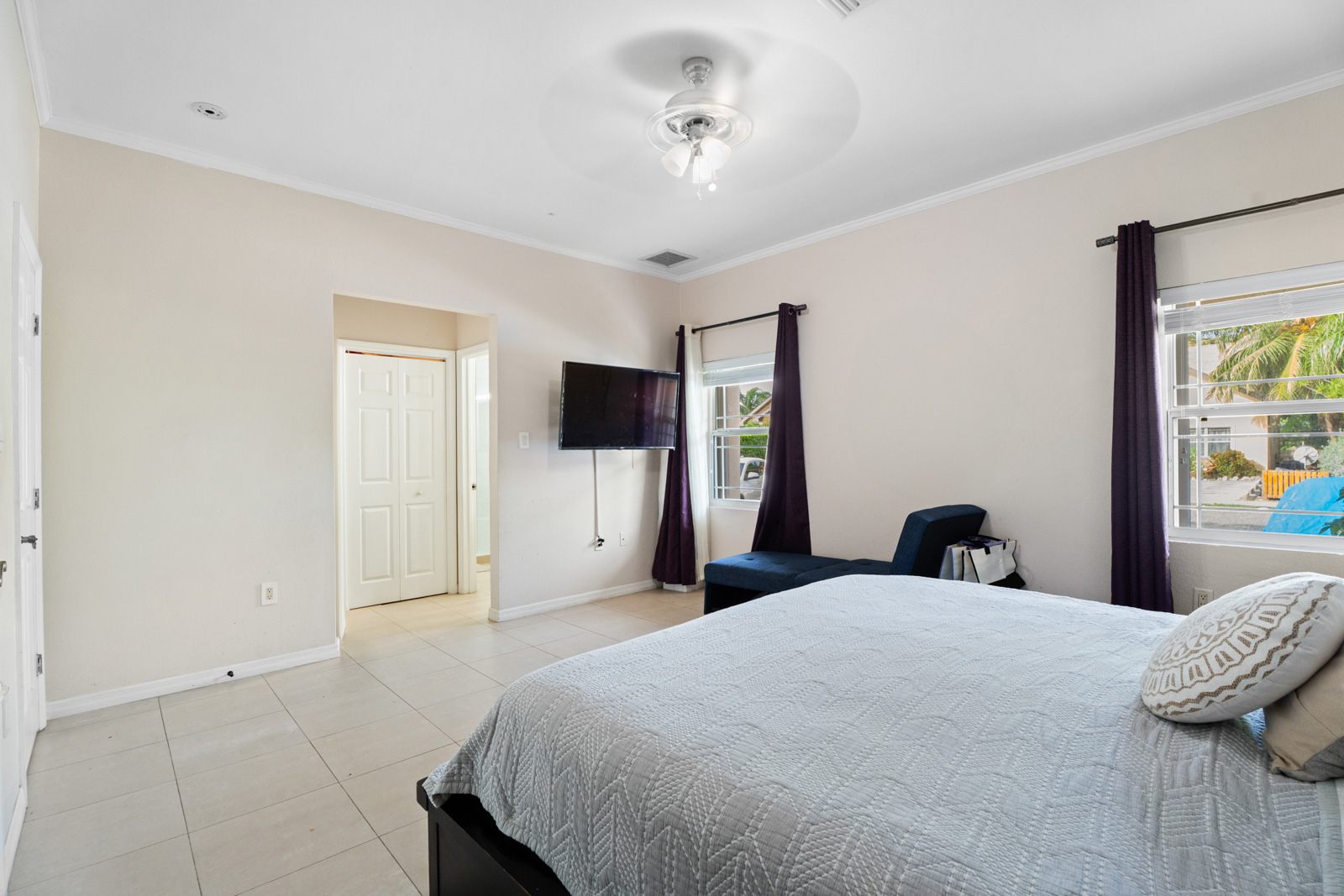 PINEAPPLE WAY 19A, BODDEN TOWN HOME