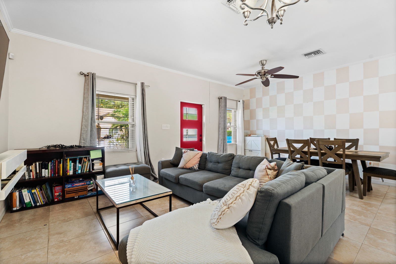 PINEAPPLE WAY 19A, BODDEN TOWN HOME