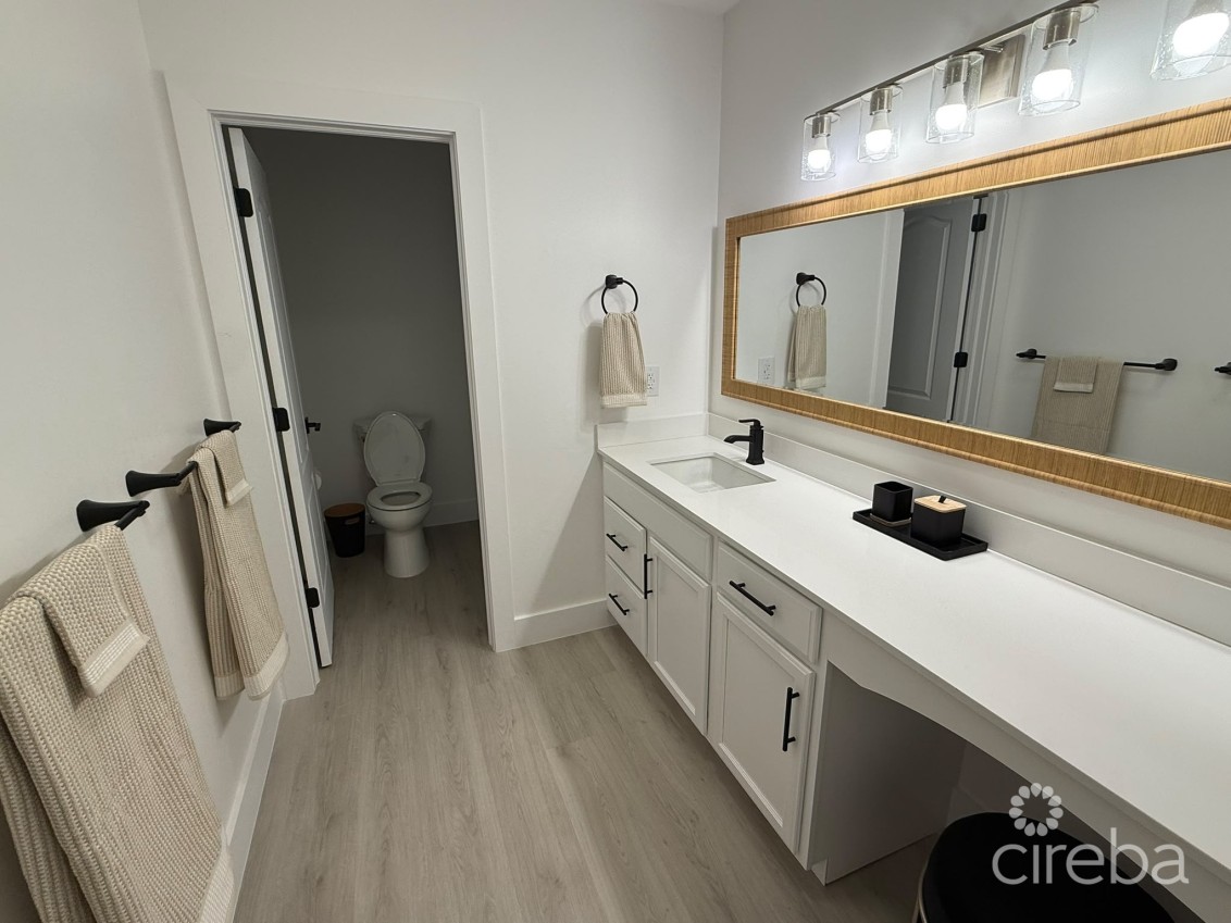 Vista Caribe Beautiful Condo!